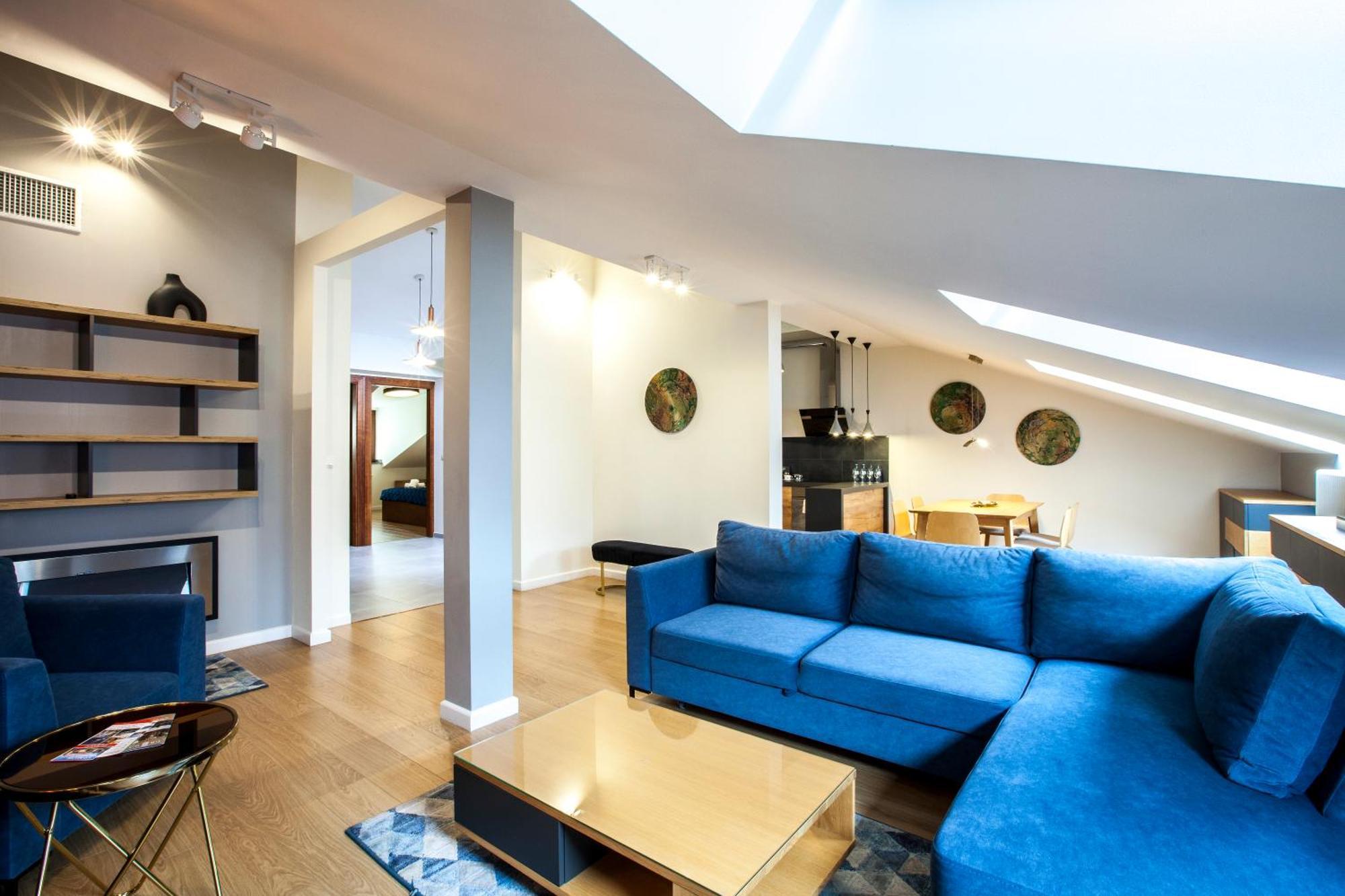 Deluxe Apartment
